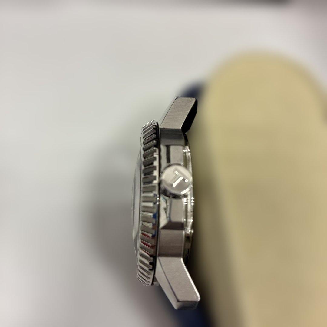 【期間限定お値下げ】TISSOT 腕時計　自動巻き ネイビー