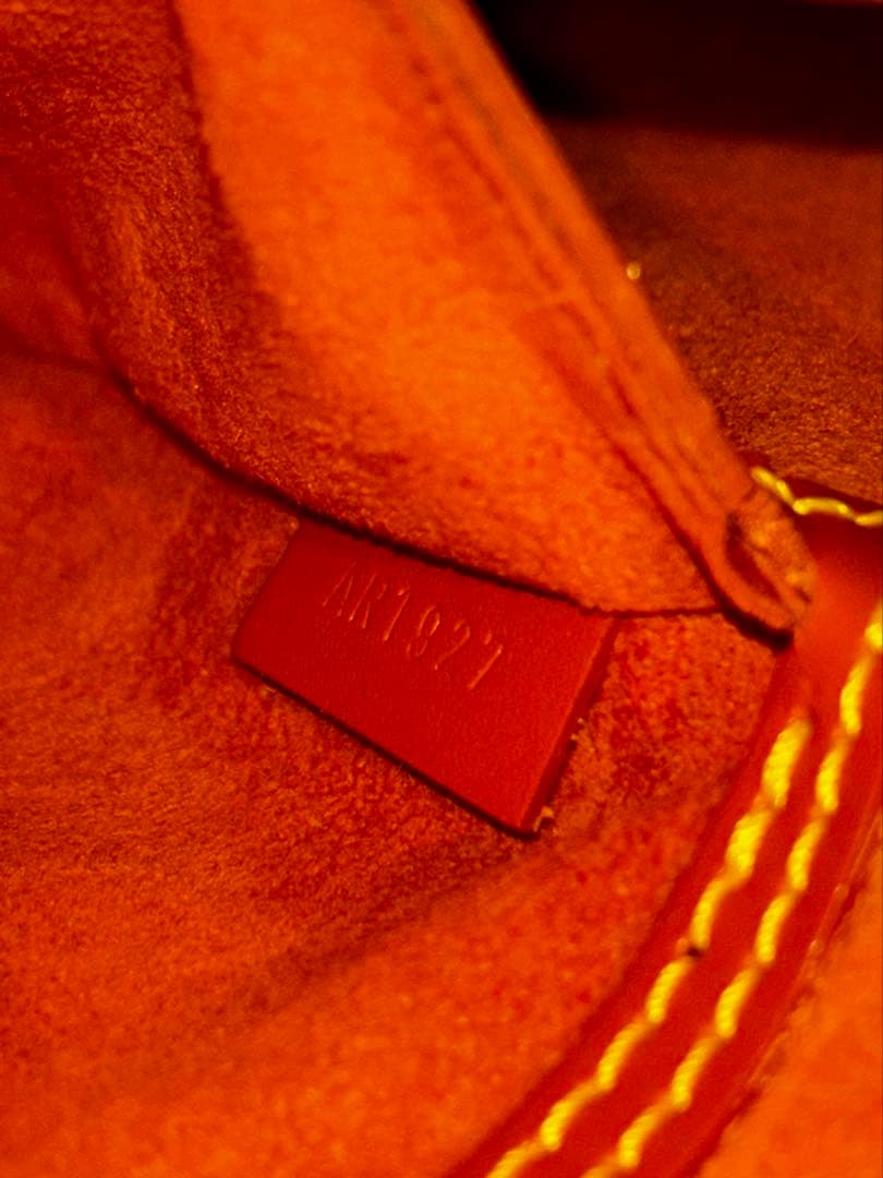 LOUIS VUITTON ルイヴィトン アルマ 2Wayハンドバッグ エピ