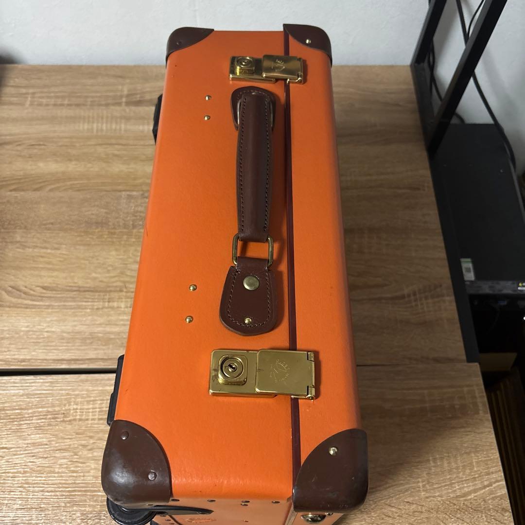 グローブトロッター　キャリーケース　オレンジ　2輪　状態普通　最安値