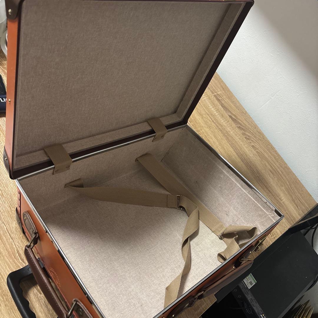 グローブトロッター　キャリーケース　オレンジ　2輪　状態普通　最安値