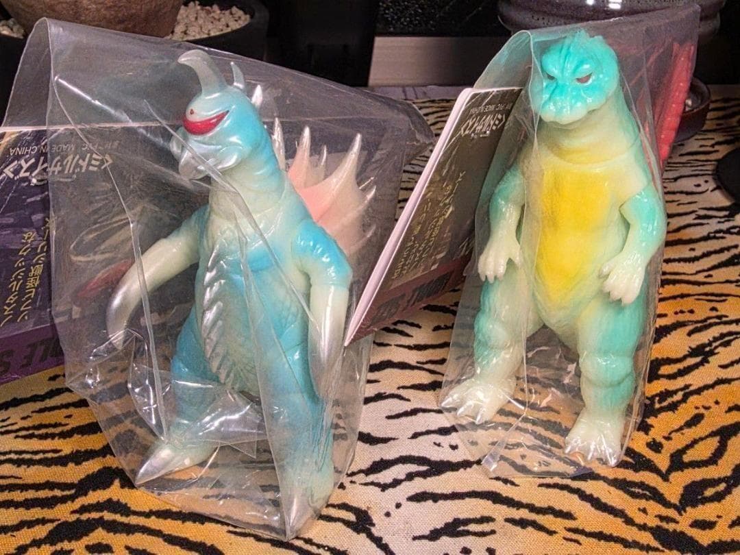 最終未開封品 CCP ゴジラ ミドルシリーズ まとめ売り ルミナス 蓄光