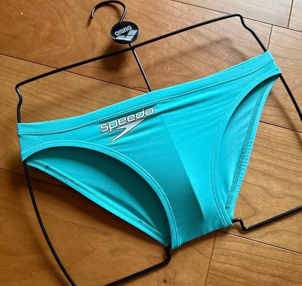 【美品】SPEEDO flyingfish ショートブーン スカイブルー 競パン