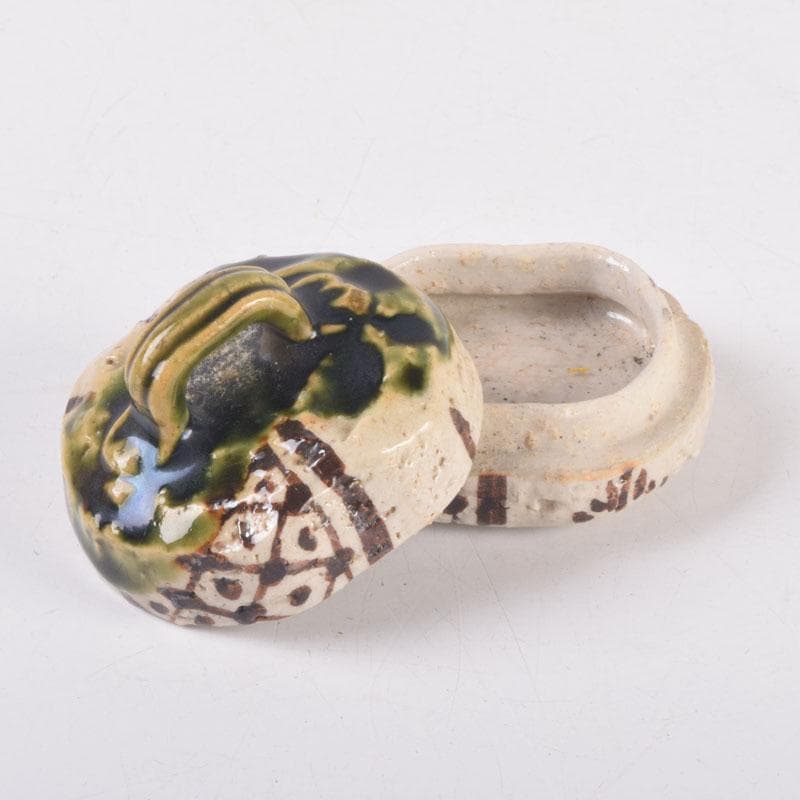 茶道具　織部焼　山口錠鉄作　香合　時代箱　V　8373