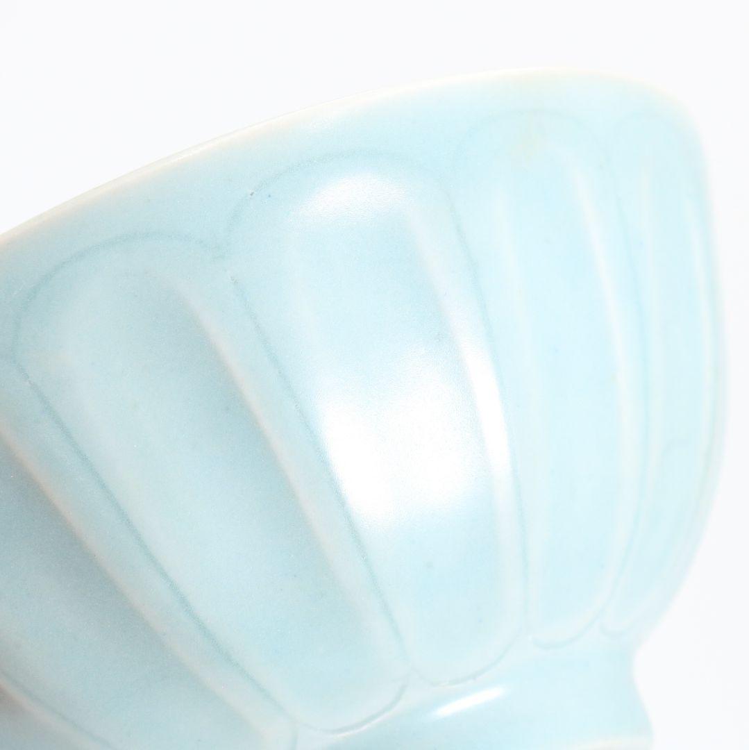 中国 青磁刻花蓮弁文鉢 茶碗　AT678