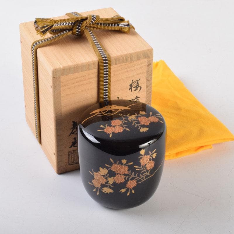 茶道具　加賀蒔絵師　中村孝也作　桜蒔絵　中棗　共箱　V　9196