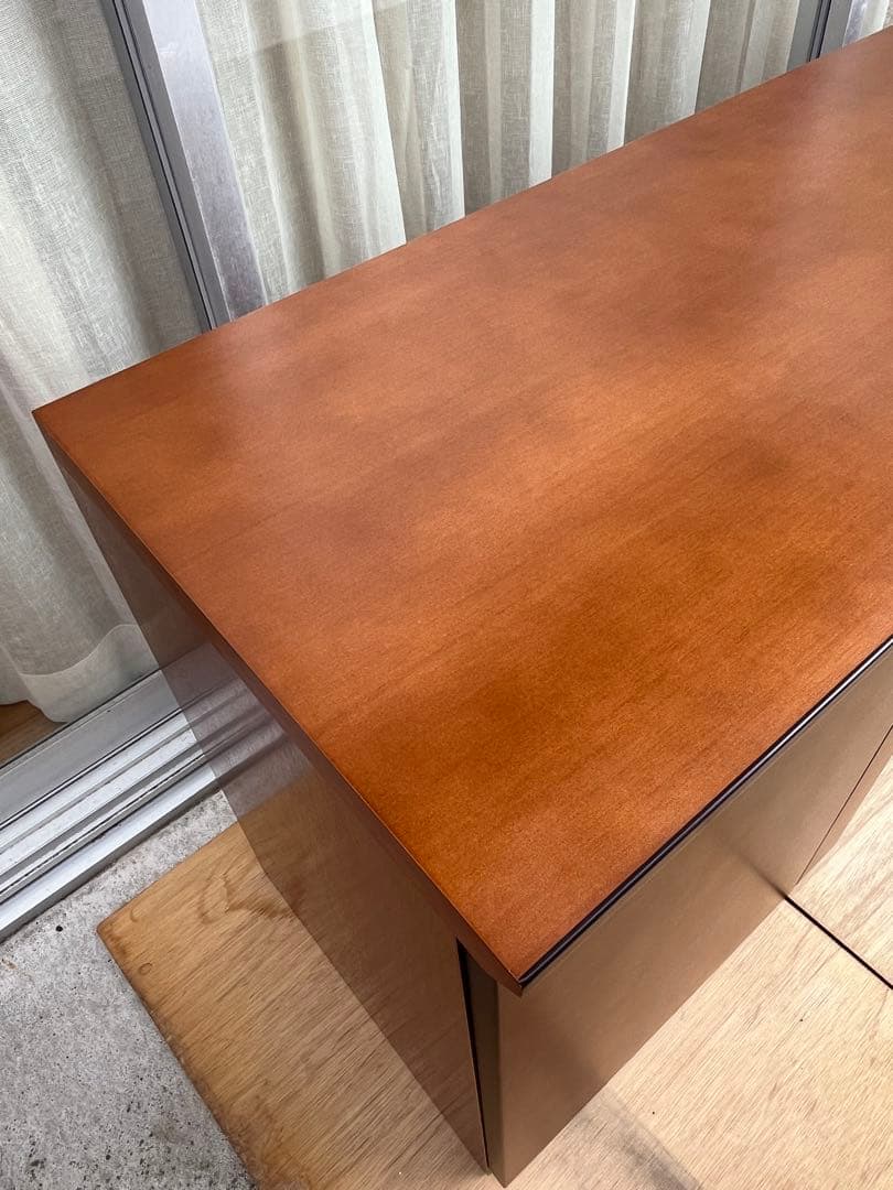 Oliver オリバー　サイドボード　34万　美品　展示品　モダン　キャビネット