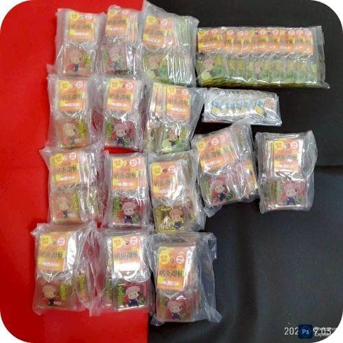 呪術廻戦ご当地キーホルダー段ボール一杯詰め合わせ丸ごと問屋売り！