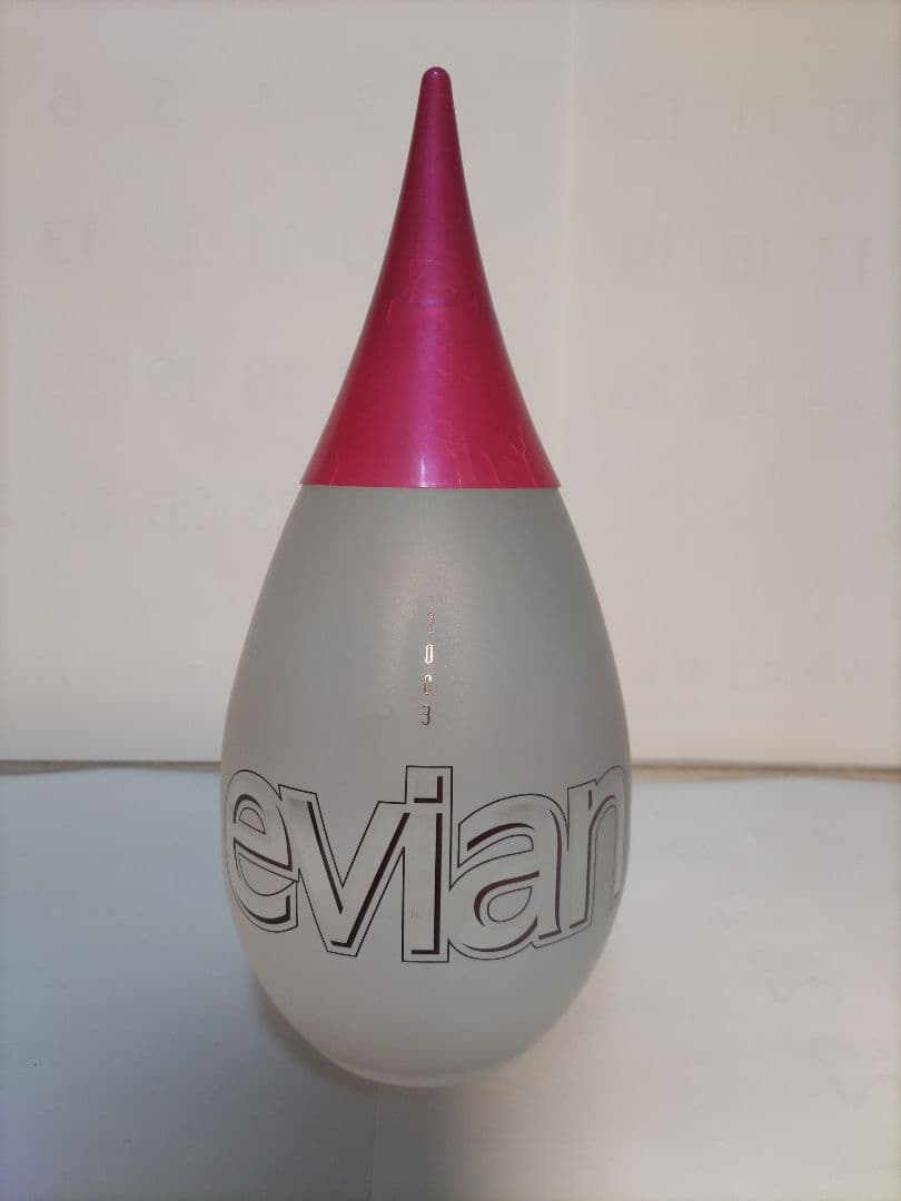 エビアン イヤー・コレクターズ ボトル 2000〜2005 6本セット／未開封