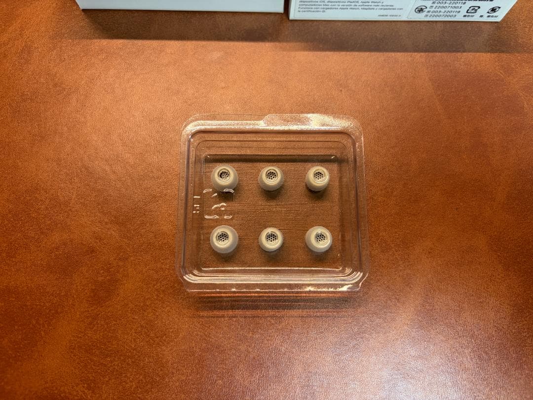 Apple AirPods Pro (第2世代) 本体 (MQD83J/A)