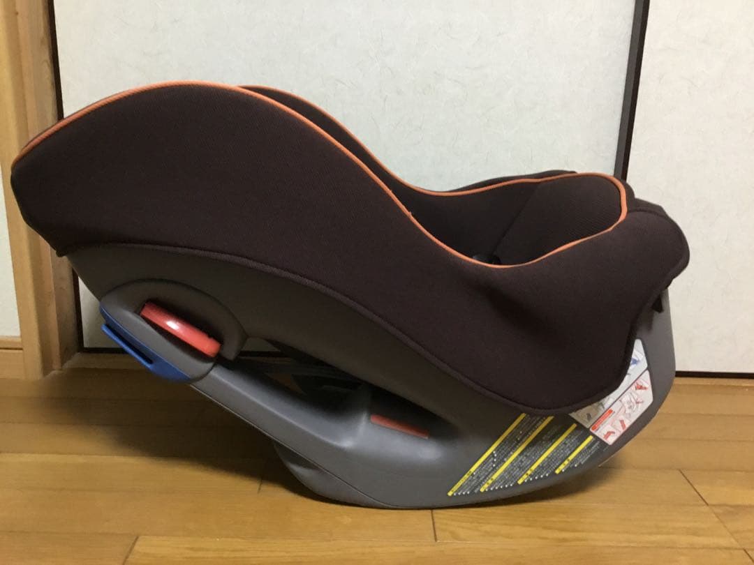 【美品】Combi チャイルドシート　ミニマグランデ　インナークッション付き