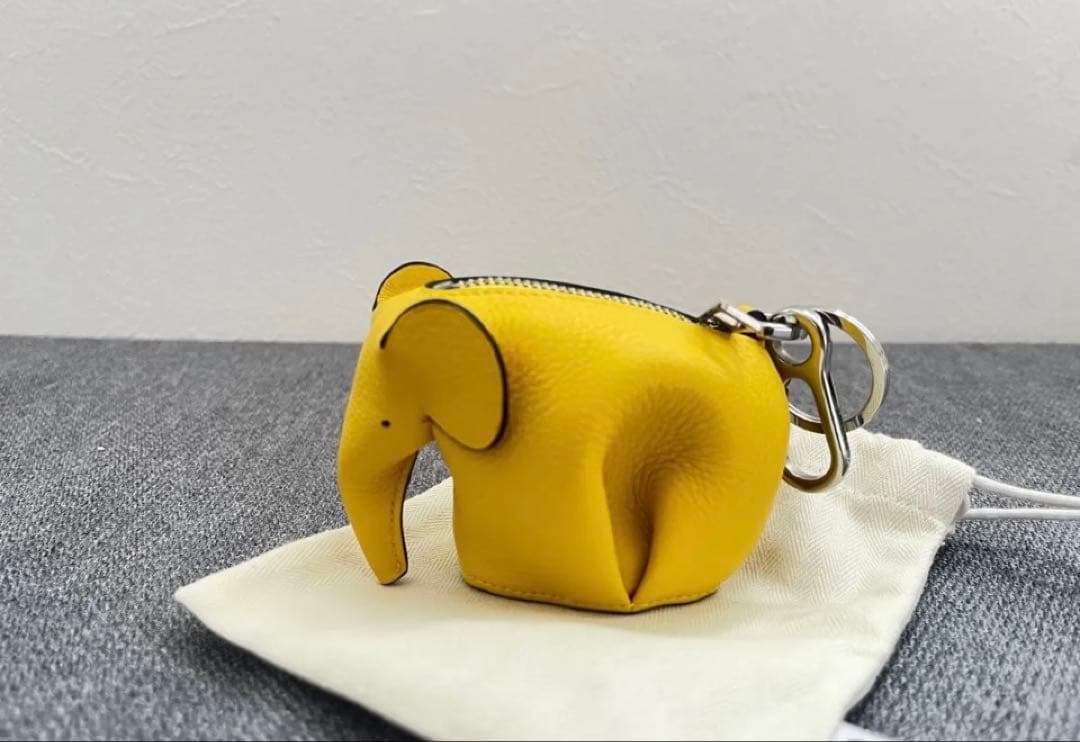 LOEWE エレファント ケース チャーム