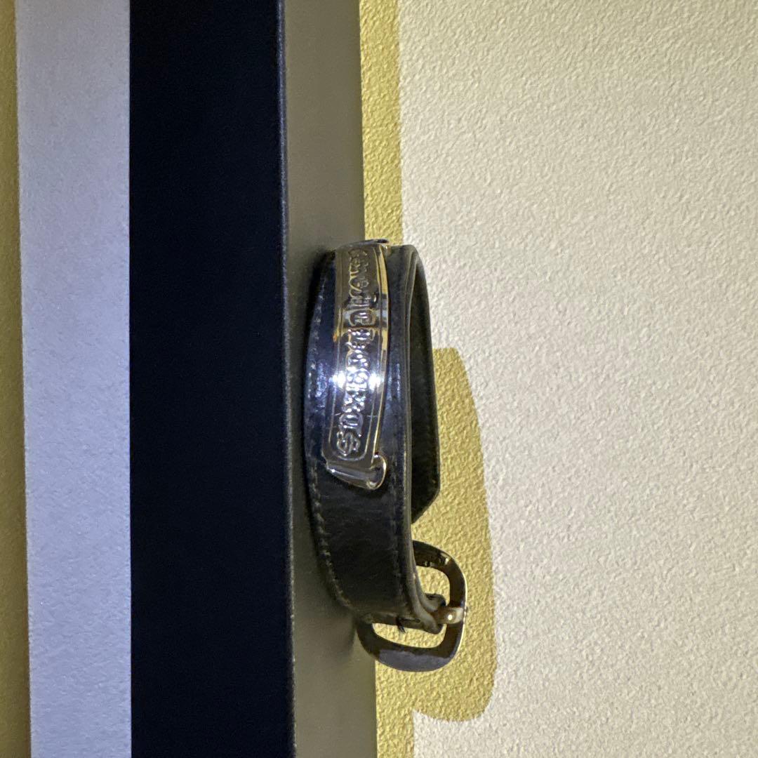 【CHROME HEARTS】レザー ガンスリンガー CHラベル ブレスレット