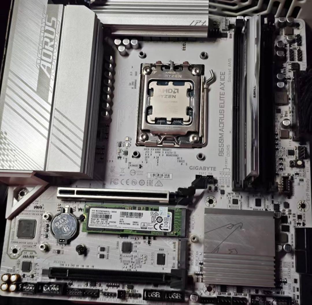 マザーボード B650M AORUS ELITE AX ICE +AMD R7 9700X