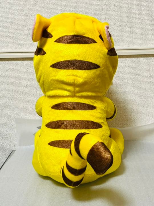 プーさん2022干支ぬいぐるみ虎/トラプーＭサイズ_新品
