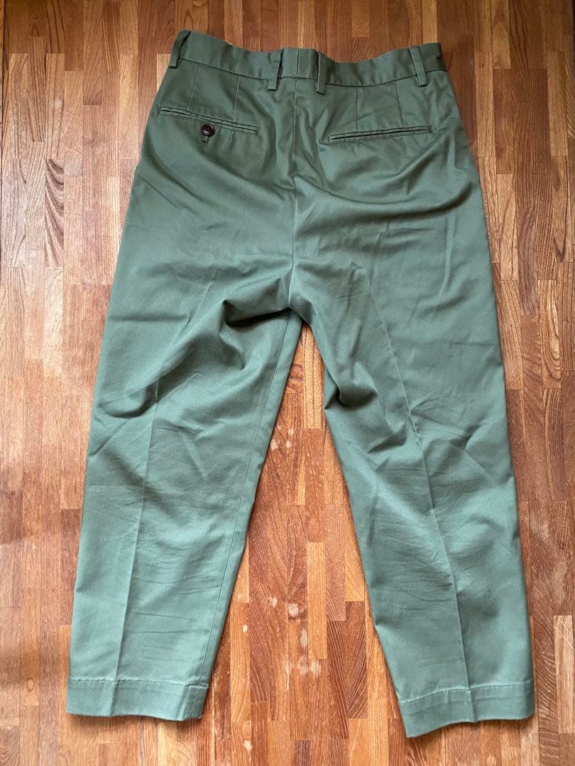 Barbour ted チノパン（リラックスフィット）