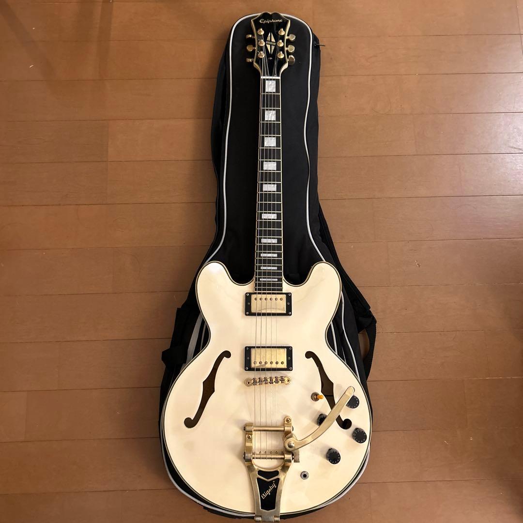 Epiphone ES 335 AW ホワイト エレキギター　ビグスビー