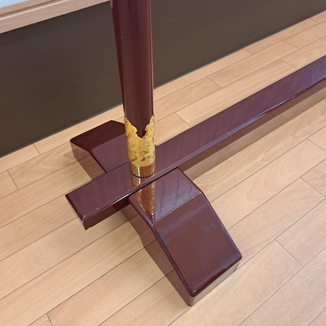 シ*ム様 着物用木製衣桁 漆塗り 金色装飾付き