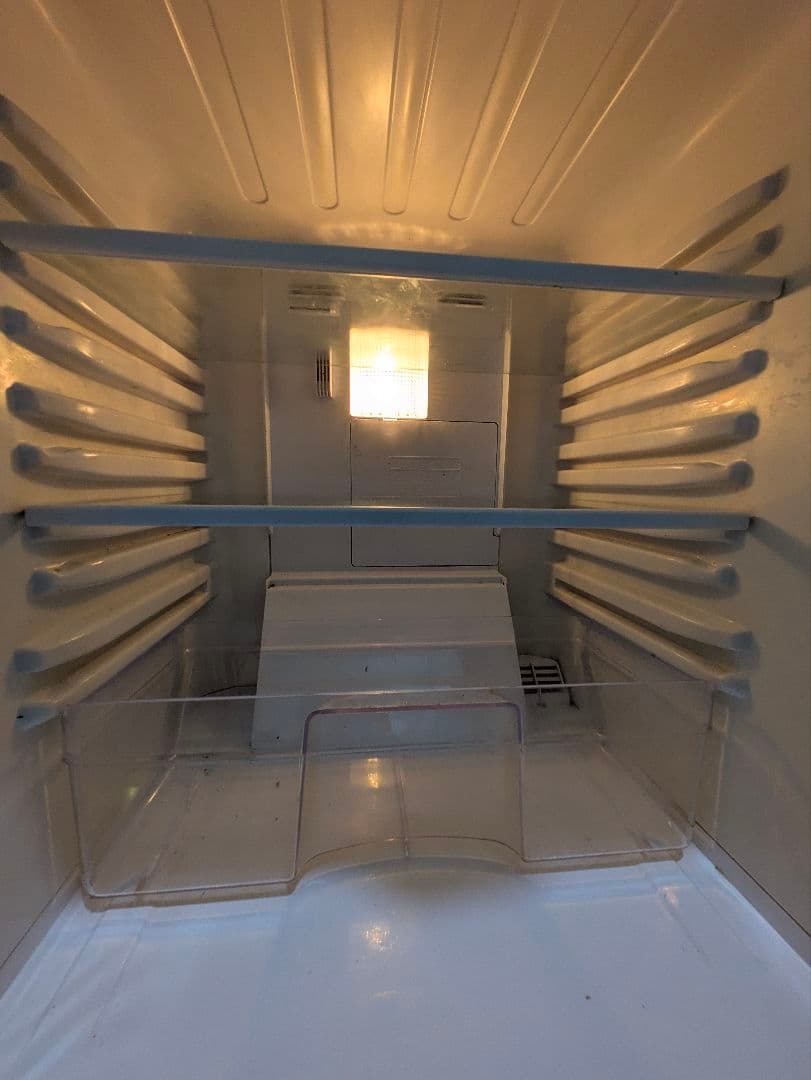 【送料無料】※たのメル便対象のみ　UR-F110H 冷蔵庫 2015年製