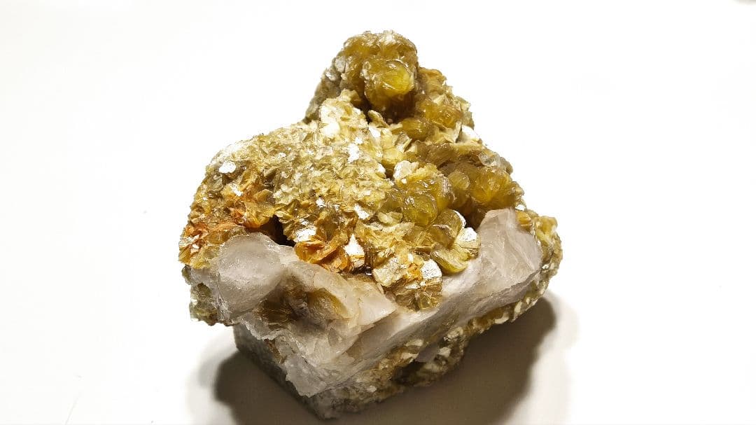 パワーストーン　天然石　イエローマイカ(モスコバイト)　2.1kg　No.808