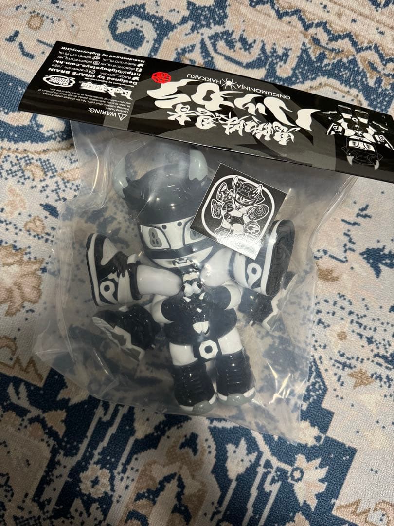 GRAPE BRAIN SNKRDUNK 鬼蜘蛛忍者ハッカク ソフビ