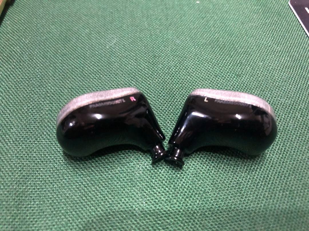 Fender FXA5 シルバー イヤホン