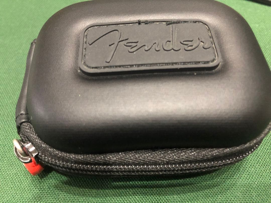 Fender FXA5 シルバー イヤホン