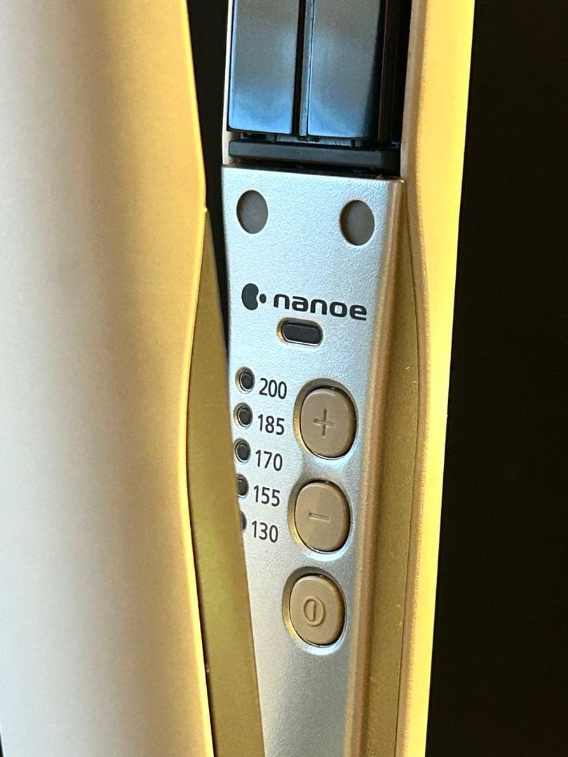 Panasonic ストレートアイロン ナノケア　　EH-HS0J（白）