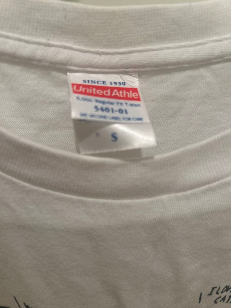 Official髭男dism犬かキャットかで死ぬまで喧嘩しよう！Tシャツ　　初期