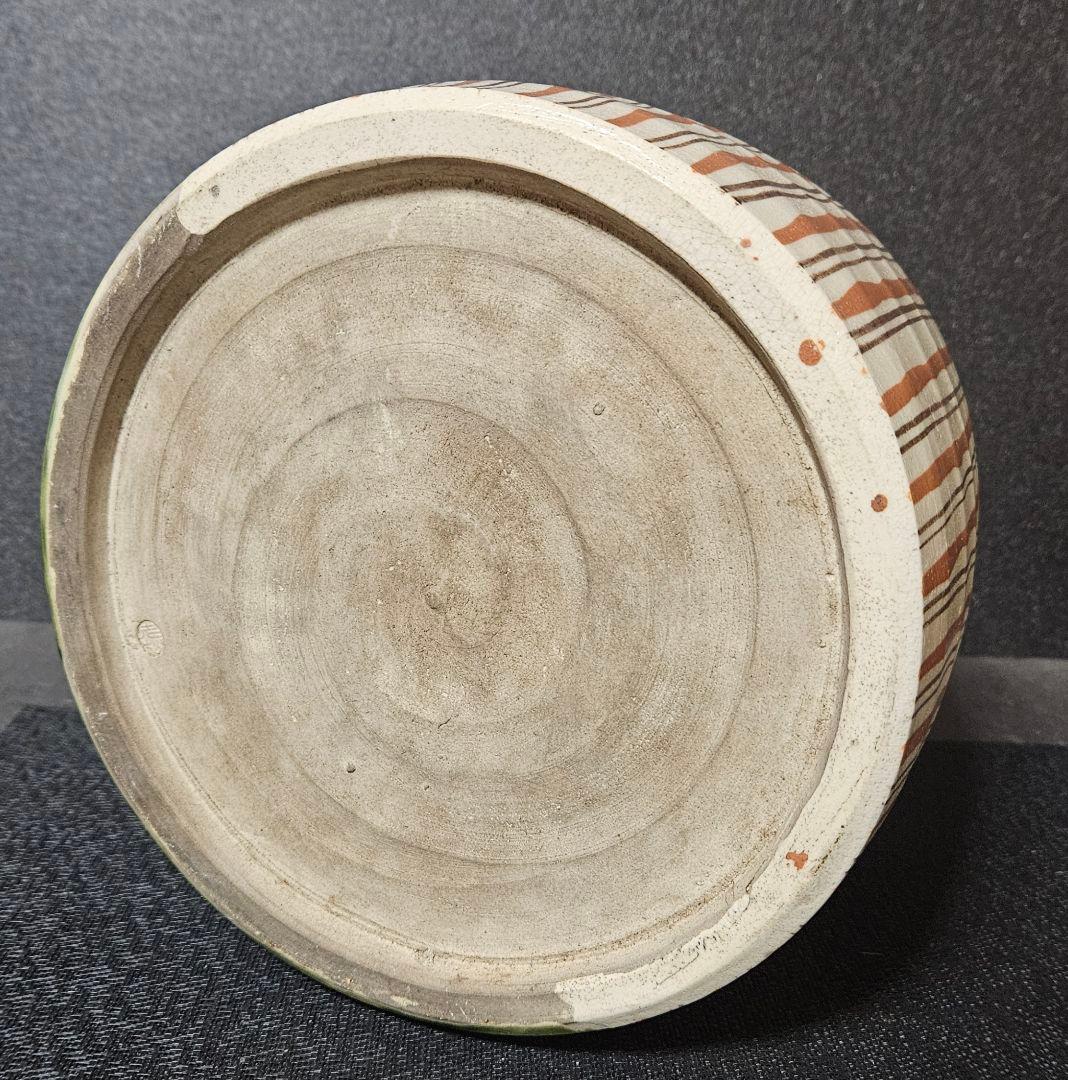 織部焼　瀬戸焼　名工　松原老松作　織部釉　麦藁文様　手焙　火鉢　花入れ　鉢カバー