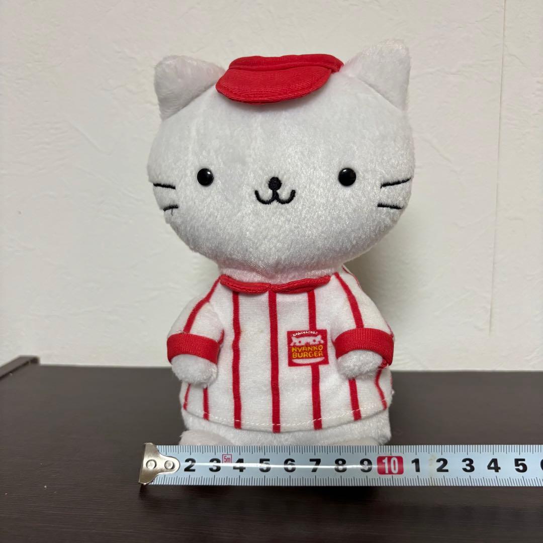 にゃんにゃんにゃんこ にゃんこバーガーぬいぐるみPart２ 店員