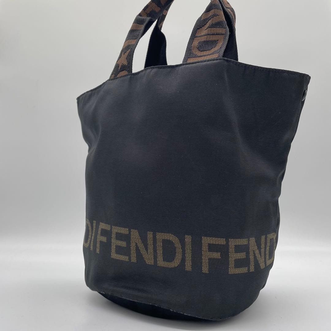 【美品】フェンディ　ミニトート　ハンドバッグ　ナイロン　バケット型　ロゴライン