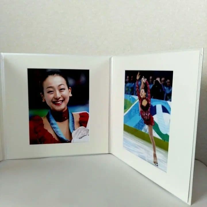 バンクーバー五輪 2010 浅田真央 直筆サイン 写真アルバム 非売品