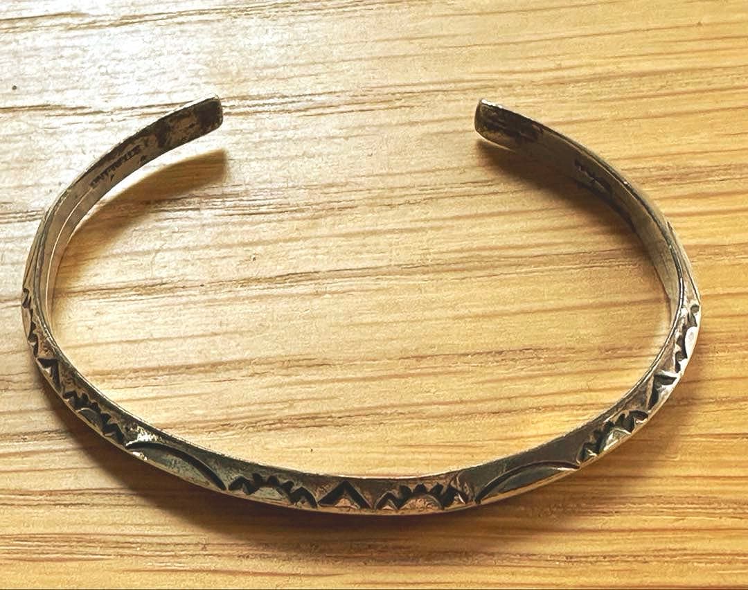 インディアンジュエリー Sterling Silver ナバホ バングル