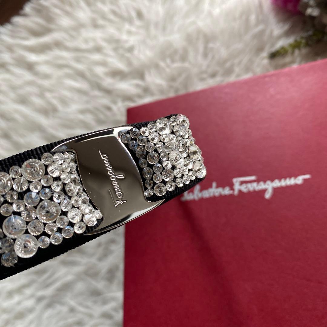 フェラガモ Salvatore Ferragamo カチューシャ ヴァラ・リボン
