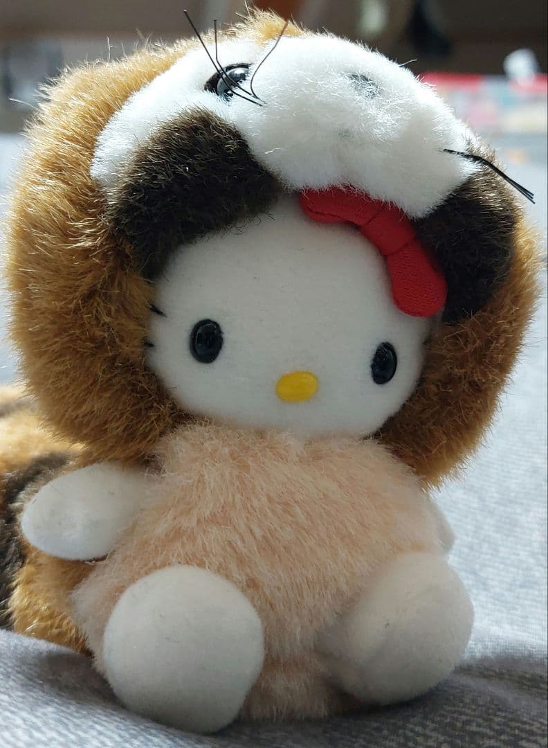 ハローキティ2002年冬期限定 しっぽ倶楽部 レッサーパンダぬいぐるみ 希少価値