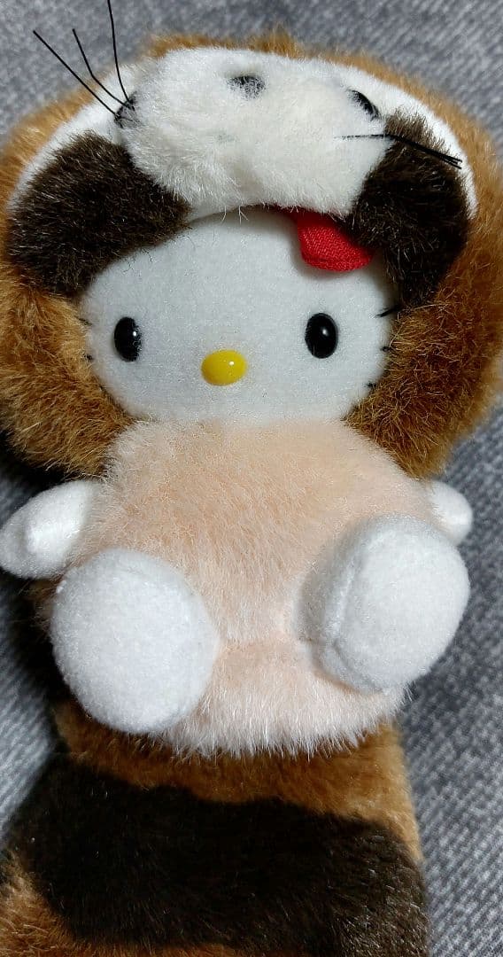 ハローキティ2002年冬期限定 しっぽ倶楽部 レッサーパンダぬいぐるみ 希少価値