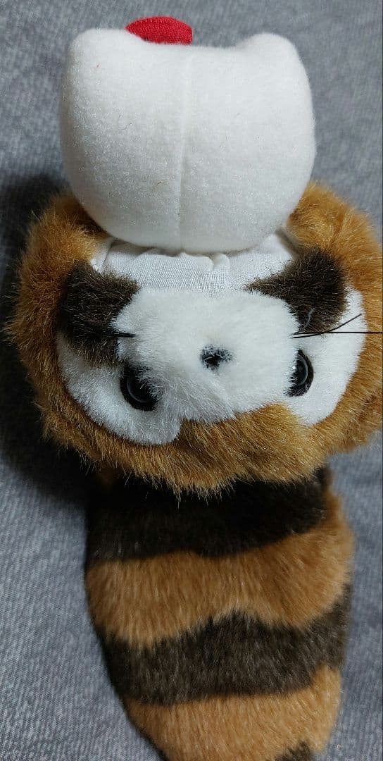 ハローキティ2002年冬期限定 しっぽ倶楽部 レッサーパンダぬいぐるみ 希少価値