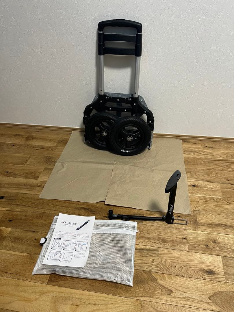 折りたたみ　エアバギータイヤ付きキャリー