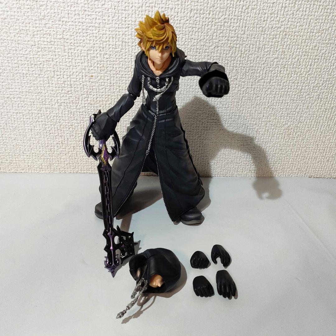 ☆　PLAY ARTS改　キングダムハーツフィギュア　ロクサス　②　☆