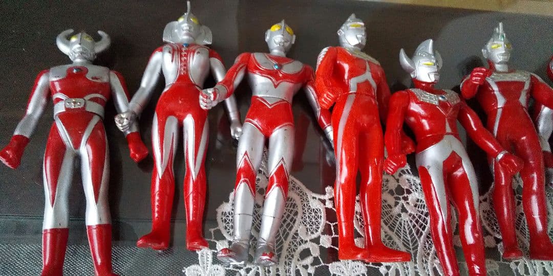 ウルトラマンソフビ 33体とオマケ難有1体