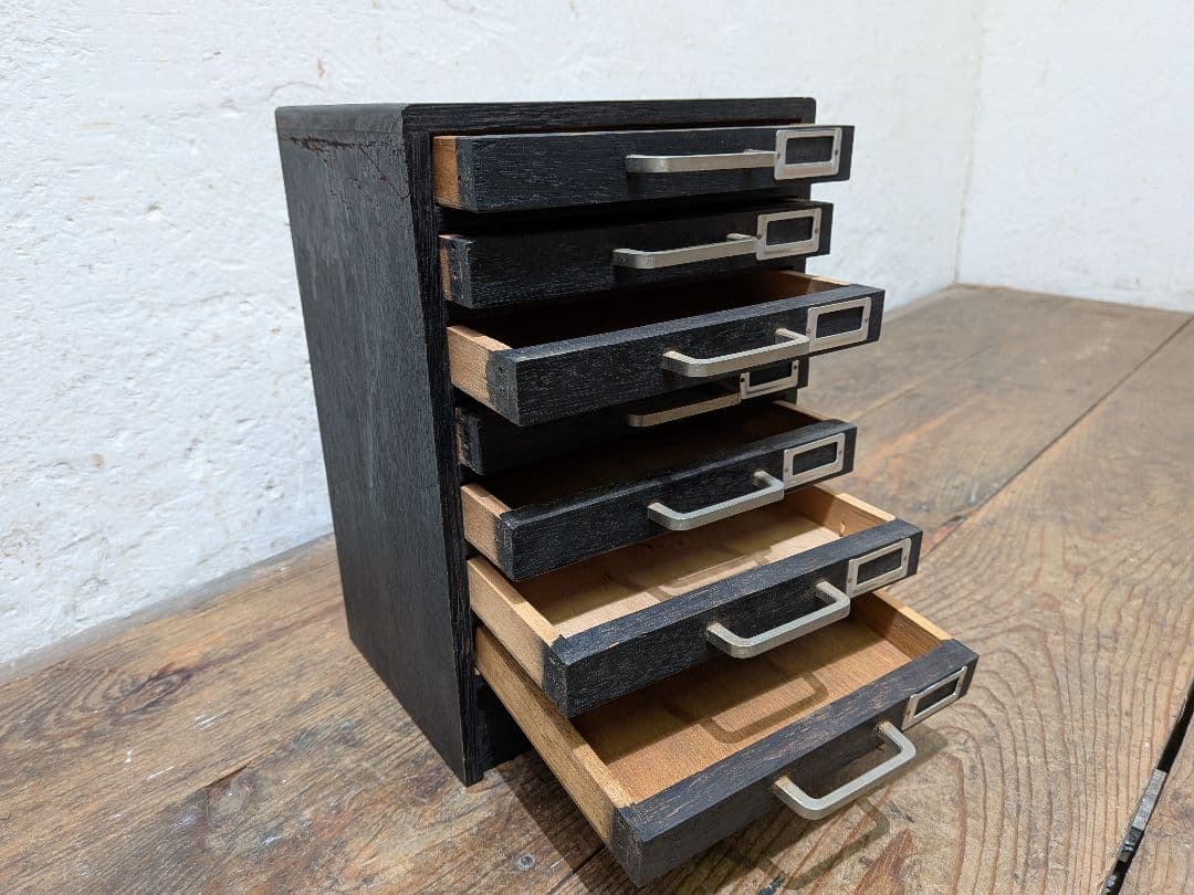 1113 ビンテージ　収納7杯　小引き出し　小物入れ　工業系　ケース　レトロ