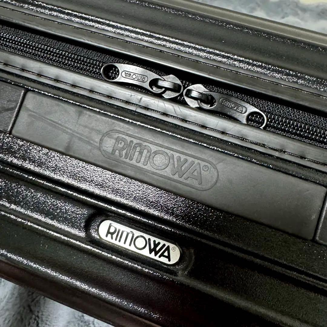 RIMOWAリモワ サルサ機内持込み マットブラック2輪TSAロック 美品 黒