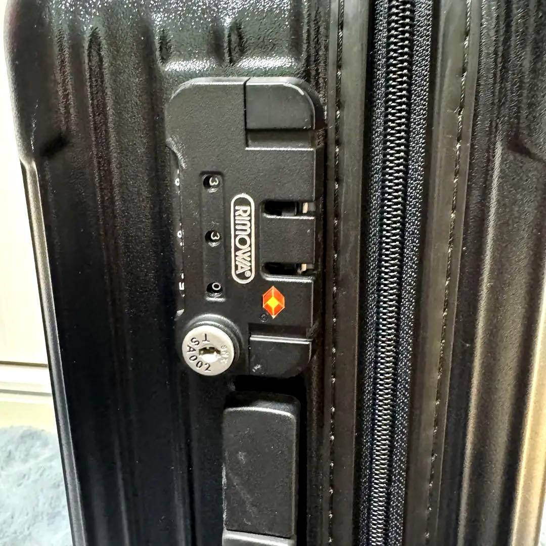 RIMOWAリモワ サルサ機内持込み マットブラック2輪TSAロック 美品 黒