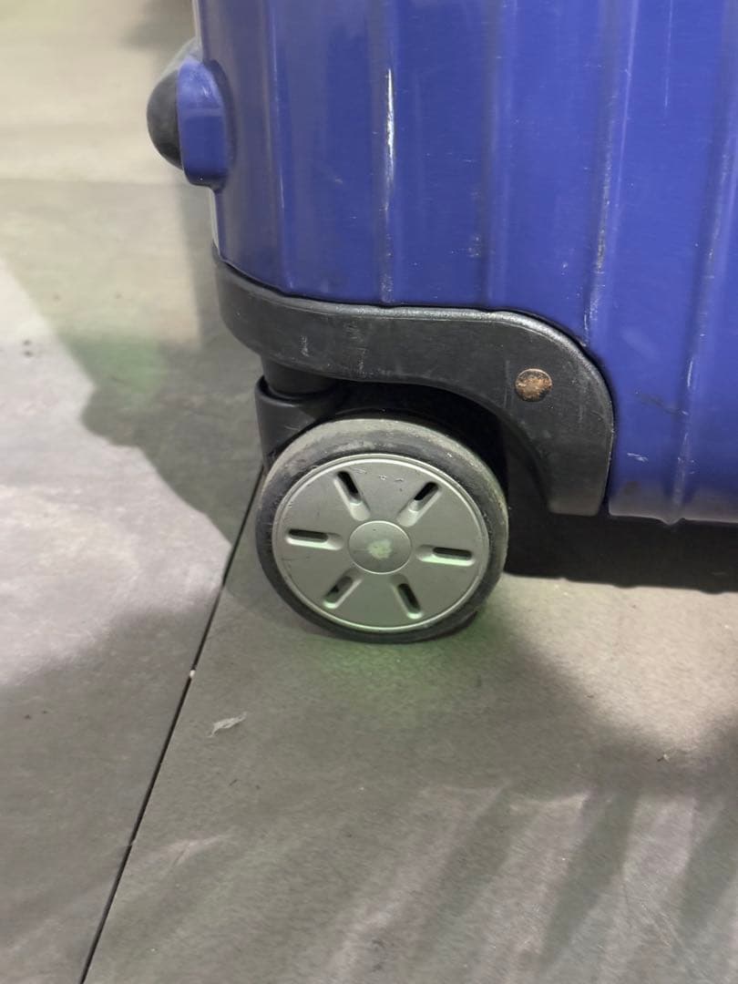 RIMOWA リモワ SALSA 63L 4輪 M ブルーグロス 青色