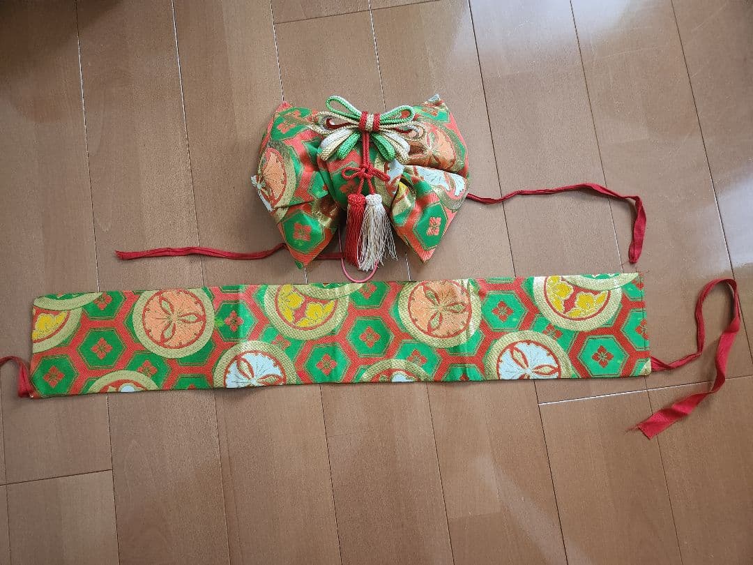 7歳着物6点セット 赤 花柄刺繍