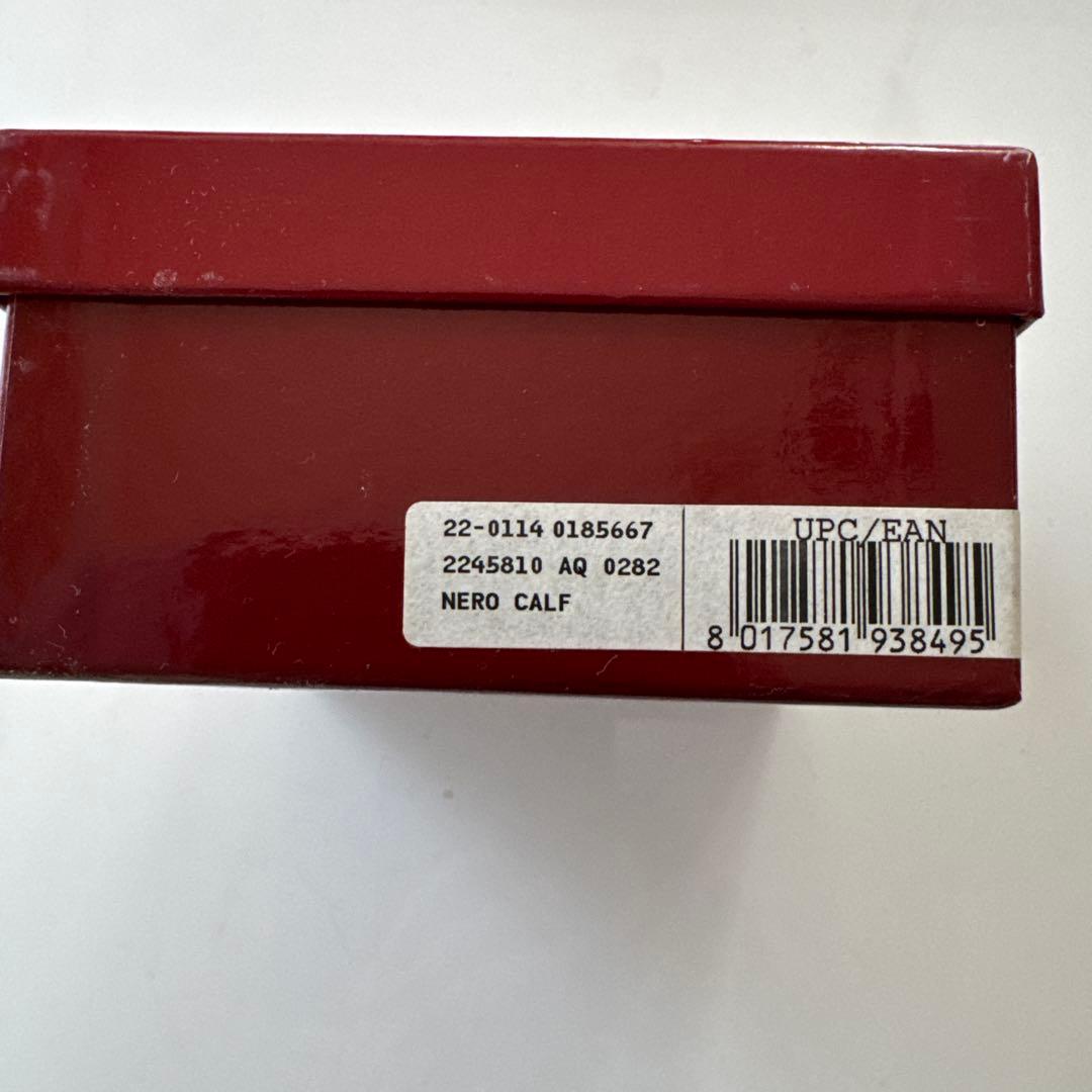 フェラガモ財布　マカロンさん