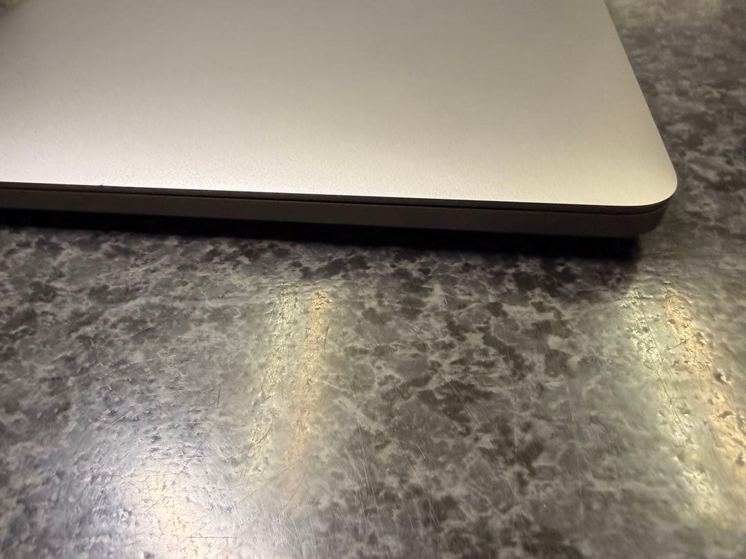 MacBook本体 MacBookPro2020 M1 13in 256GB 8GB bat100%