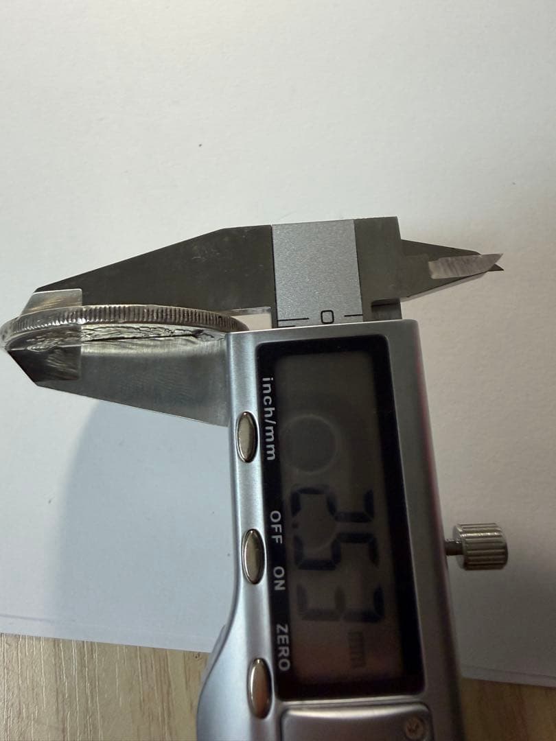 本物保証　明治18年1円銀貨　一圓　円銀　大型古銭　新一円銀貨