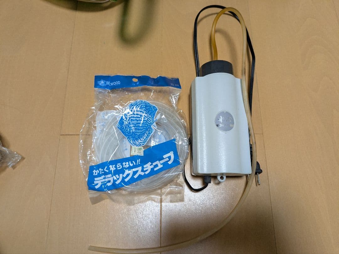 水槽と水槽棚セット EHEIMフィルター付き