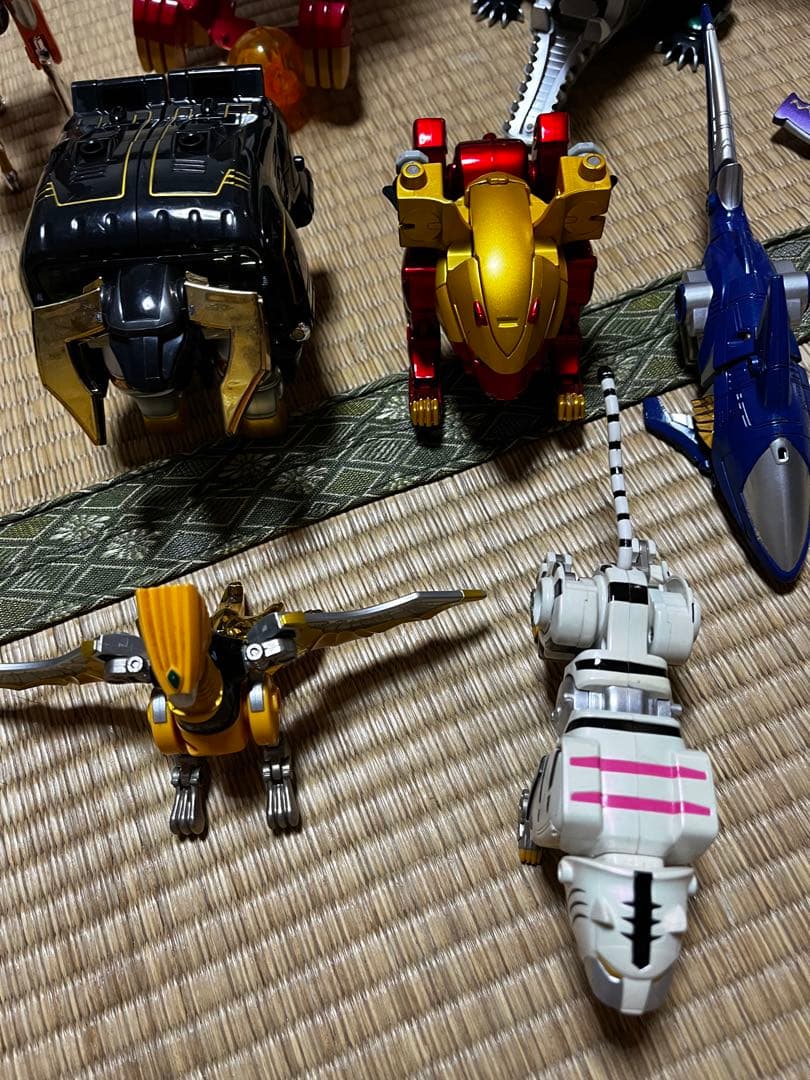 ガオレンジャー　合体ロボ　パワーアニマル